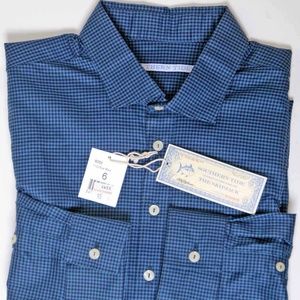 Vineyard Vines button up blue check shirt sz 6
